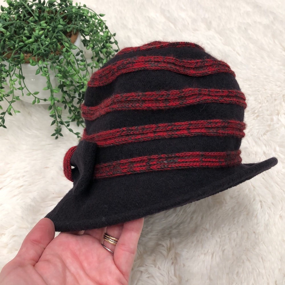 Complit hat - Picture 10 of 10